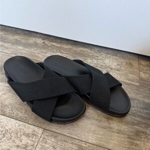 Women’s Rothy “The Weekend Slide” Size 9 NIB